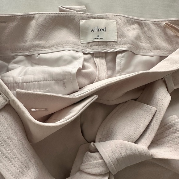 Aritzia Wilfred Dress Pants - Picture 3 of 4